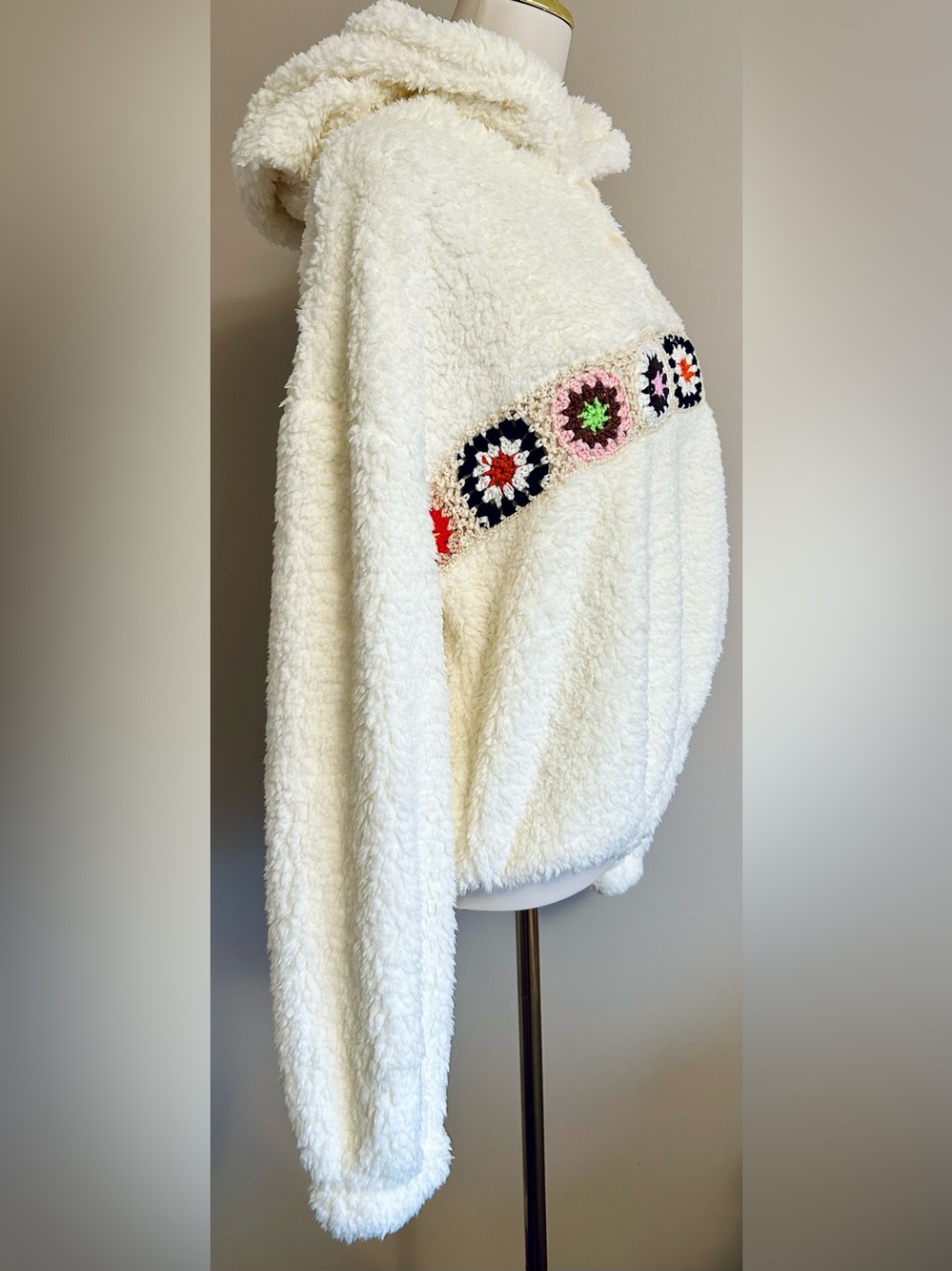 NWT - Cider Fleece Floral Crochet Hoodie - Picture 7 of 12